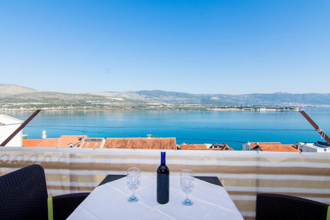 Holidays Apartments Slanada With Terrace And Sea View, Near The Beach & Town Trogir, Free Parking, Quiet Place On Peninsula Ciovo Exterior photo