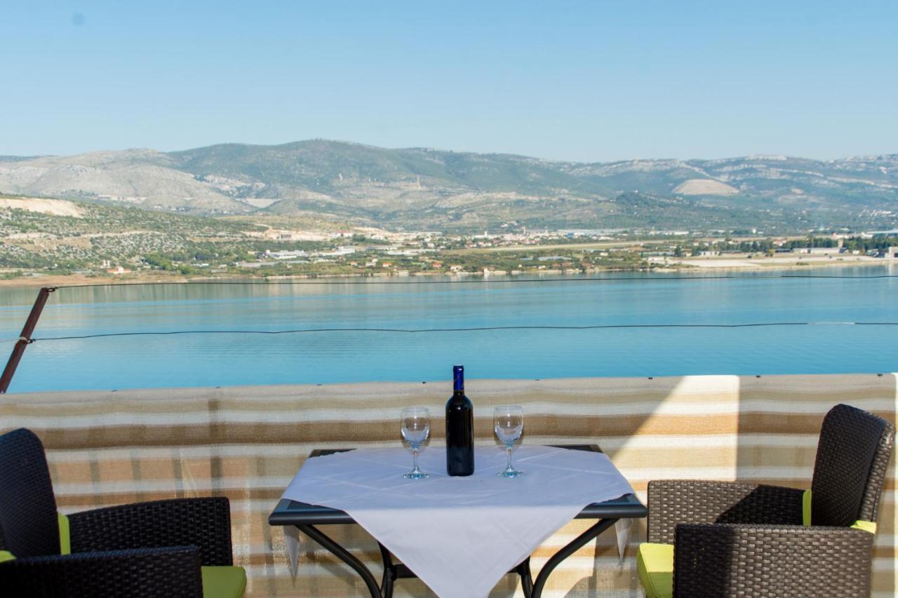 Holidays Apartments Slanada With Terrace And Sea View, Near The Beach & Town Trogir, Free Parking, Quiet Place On Peninsula Ciovo Exterior photo